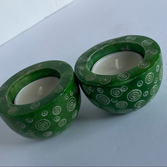 Soapstone Votive Candle Holders 2 Kelly Green Carved Round Etched swirled EUC - Picture 5 of 14